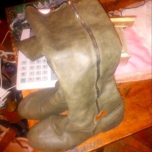 Women s boots